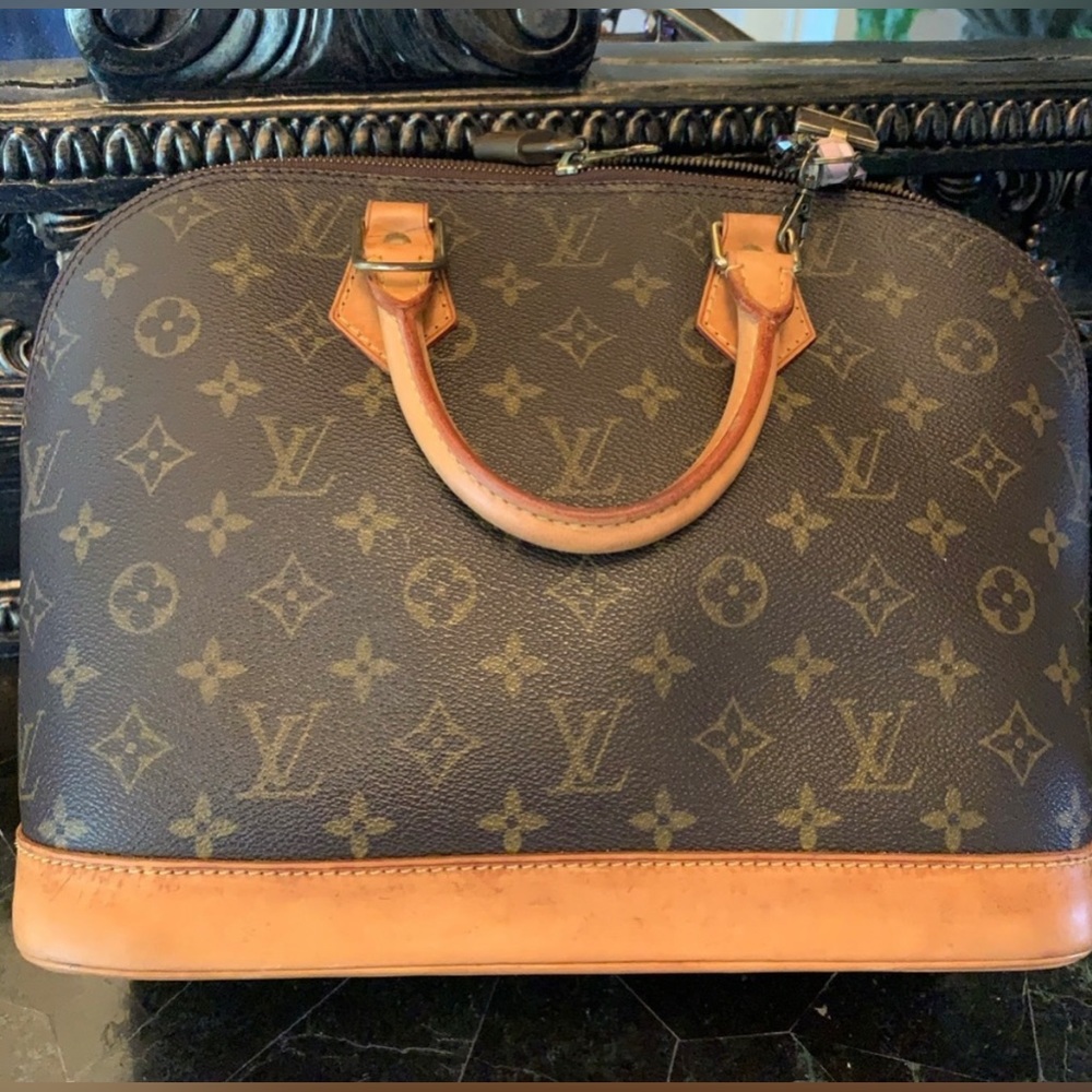 Louis Vuitton Monogram Alma PM